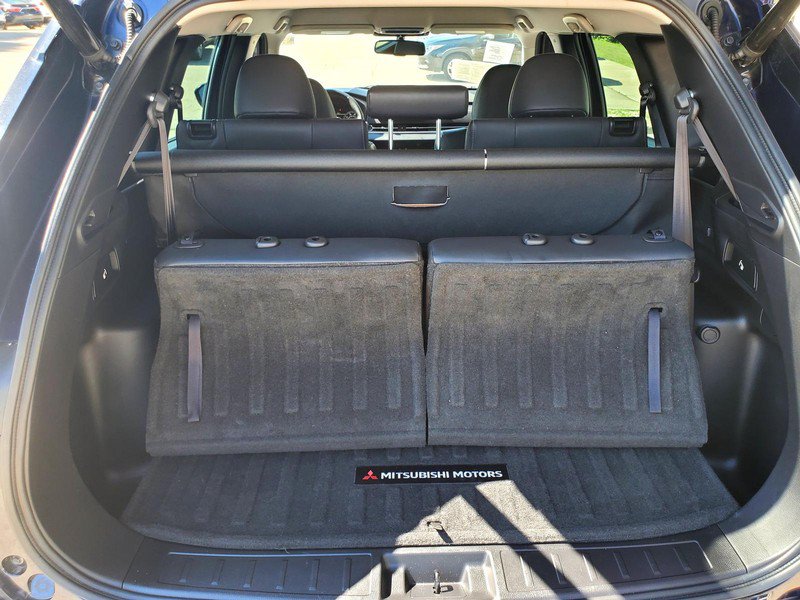 Used 2022 Mitsubishi Outlander SEL FWD image 16