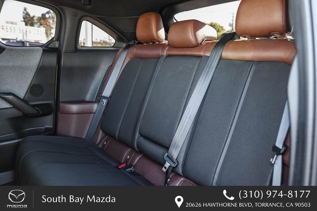 Certified 2023 MAZDA MX-30 Electric w/ Premium Plus Pkg image 19