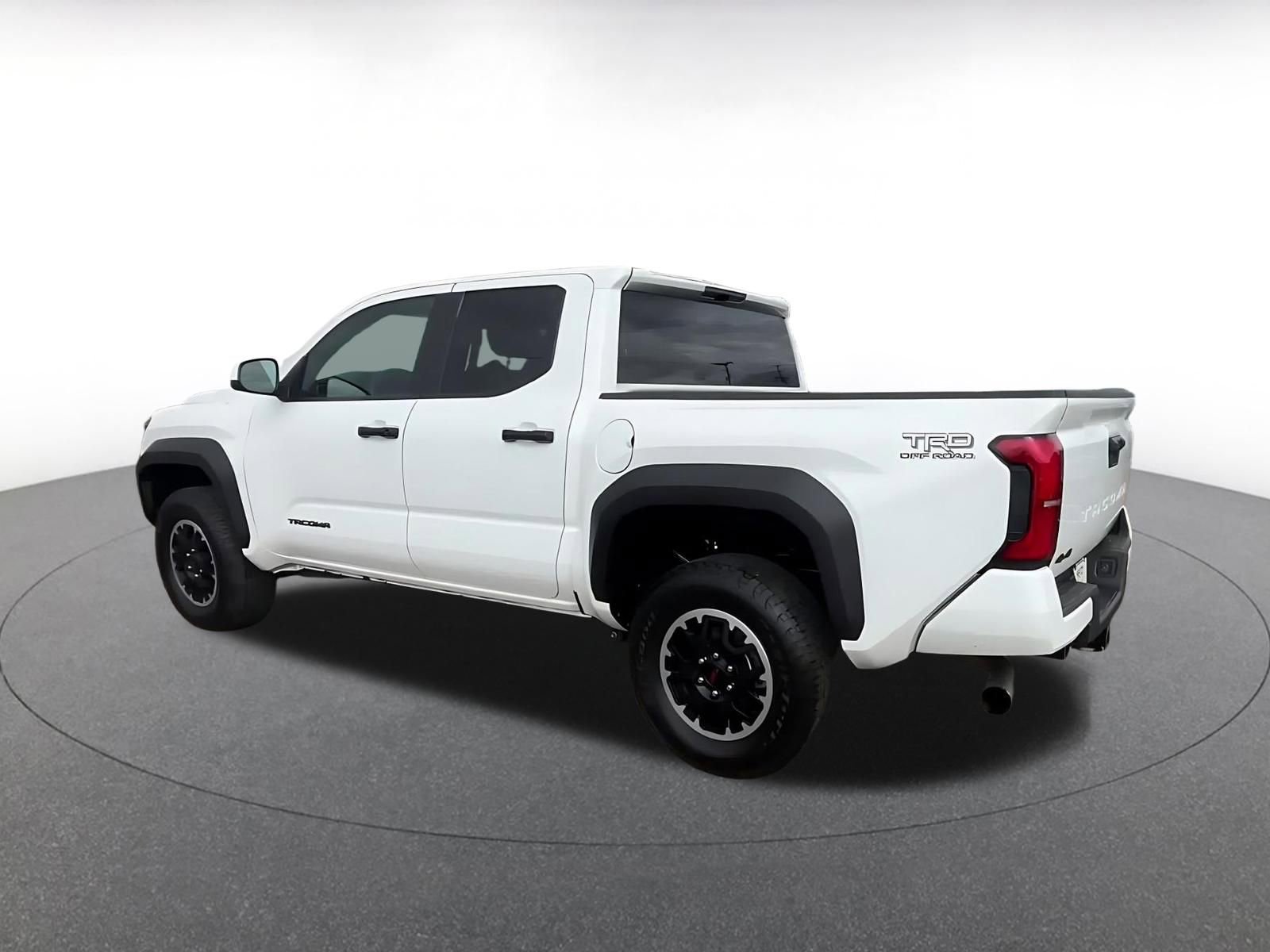 Used 2025 Toyota Tacoma TRD Off-Road image 10