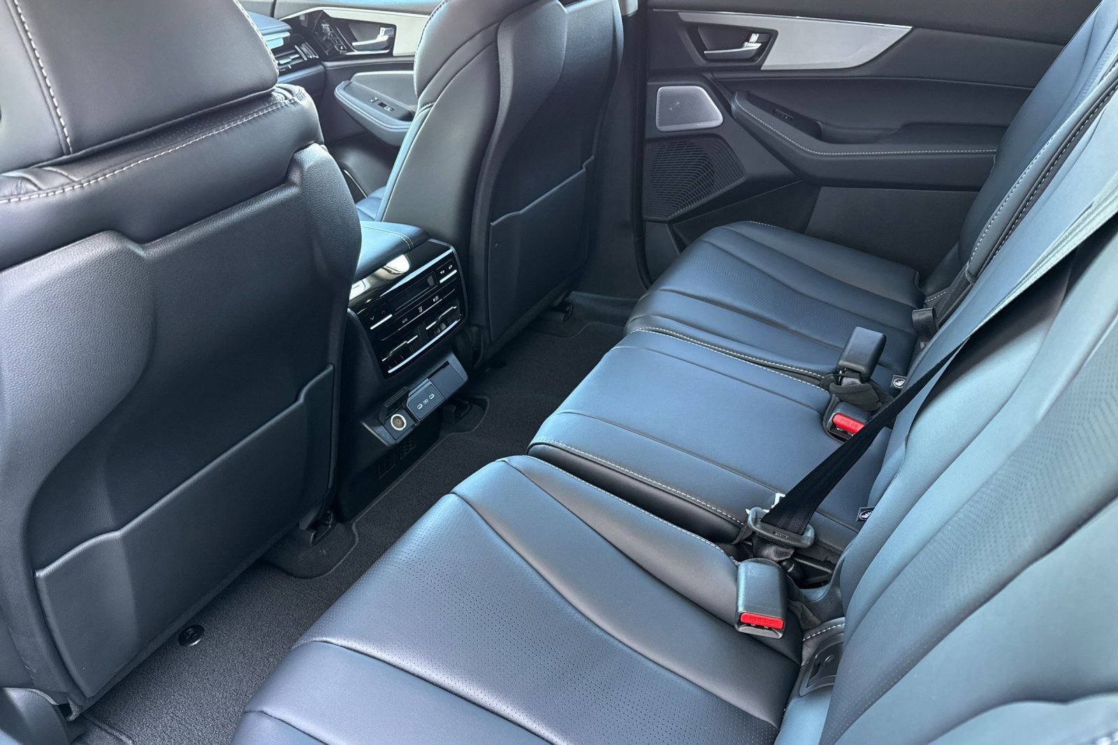 New 2026 Acura MDX w/ Technology Package image 10