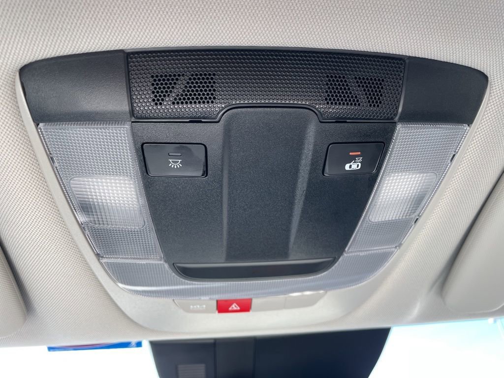 Used 2024 Kia Sportage EX FWD image 18