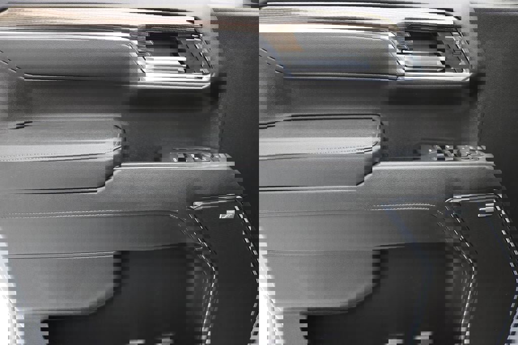 Used 2024 Chevrolet Silverado 1500 RST image 20