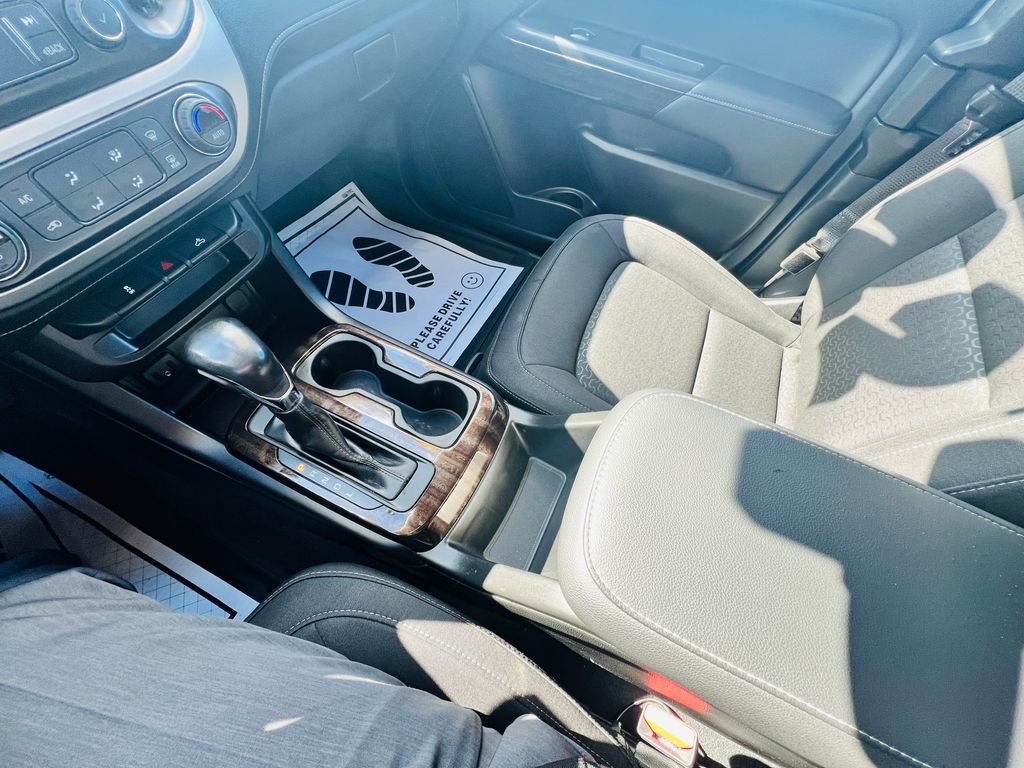 Used 2022 GMC Canyon Elevation image 25