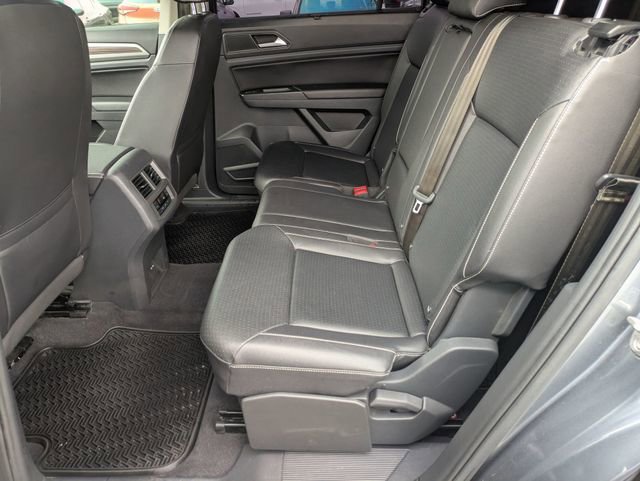 Used 2021 Volkswagen Atlas SE image 23