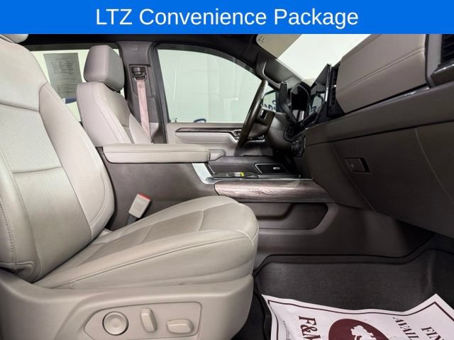 Used 2024 Chevrolet Silverado 2500 LTZ w/ LTZ Plus Package AWD/4WD image 18