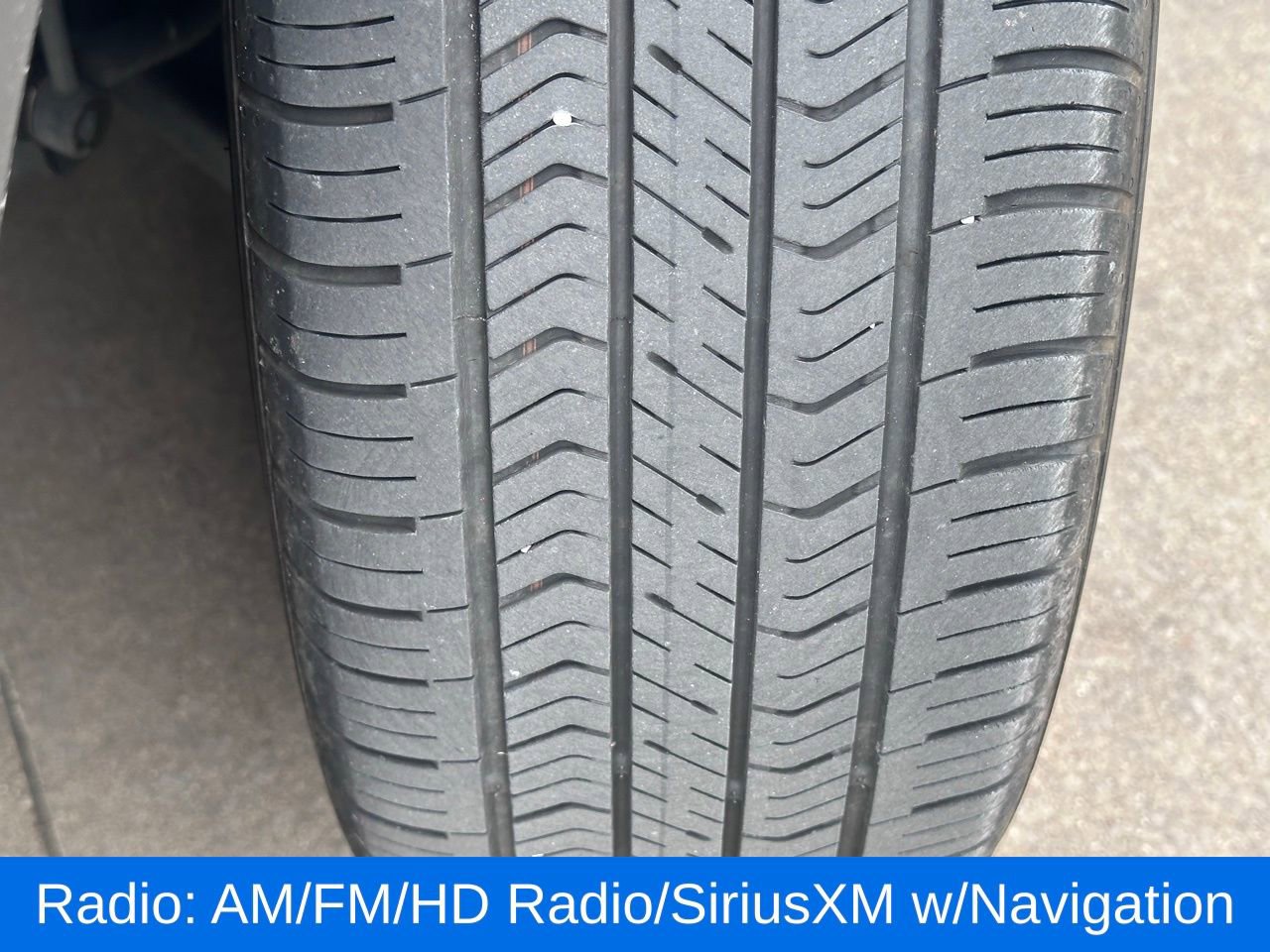 Used 2024 Hyundai Kona SEL w/ Convenience Package FWD image 3