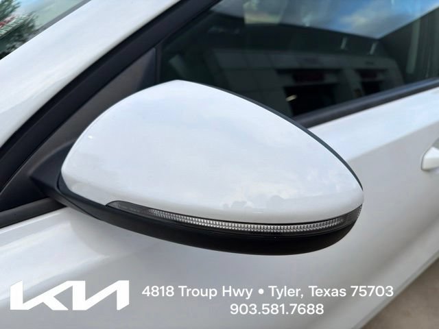 Certified 2024 Kia Forte LXS w/ LXS Technology Package FWD image 5