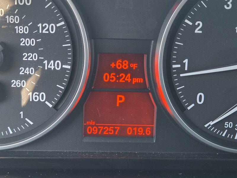 Used 2013 BMW X1 xDrive28i AWD/4WD image 28