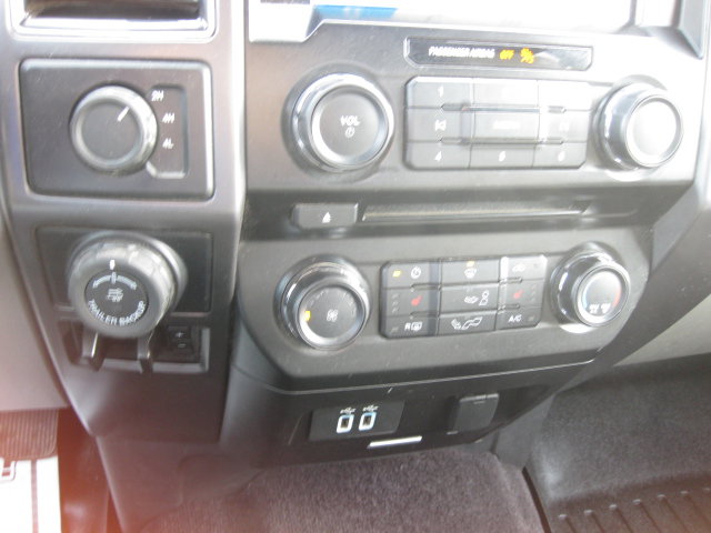 Used 2017 Ford F150 XLT w/ Equipment Group 302A Luxury image 15