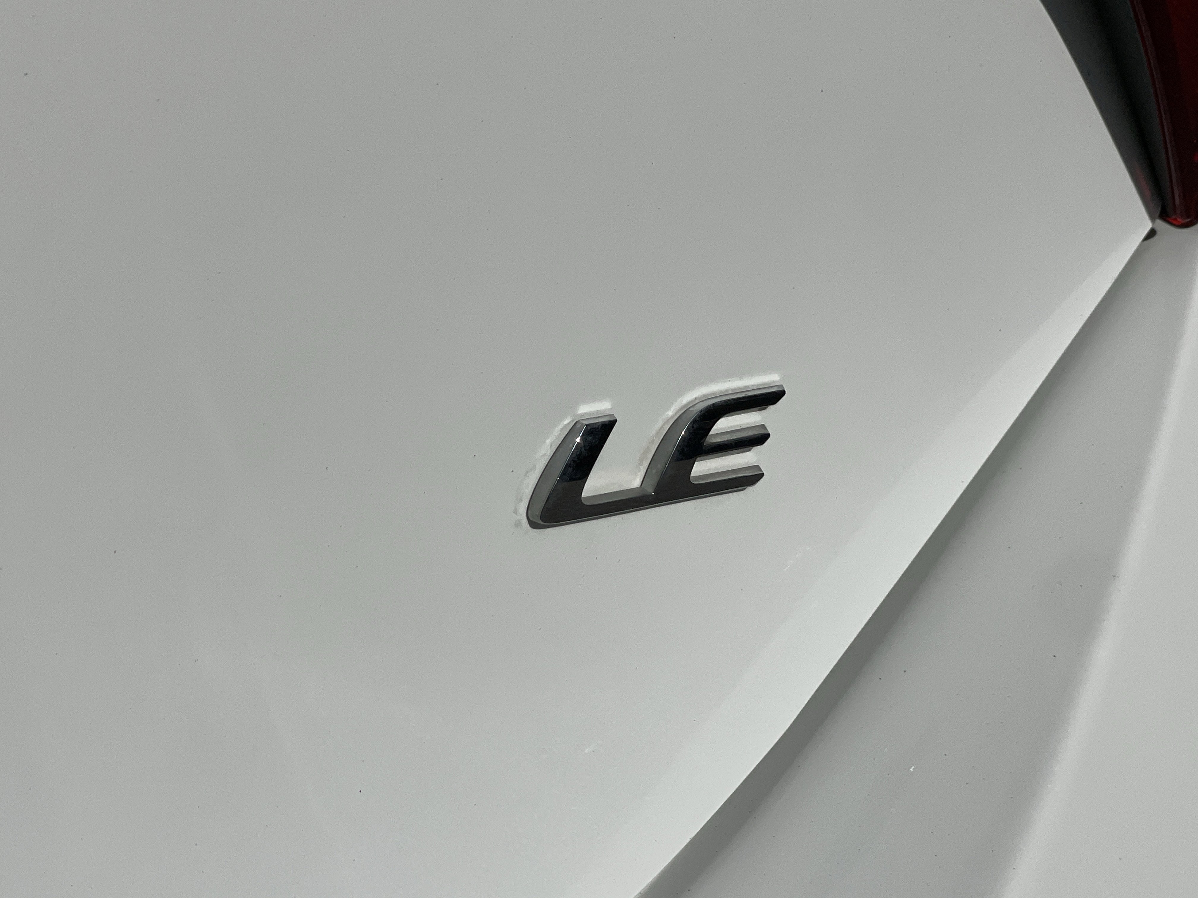 Used 2018 Toyota Corolla L image 8