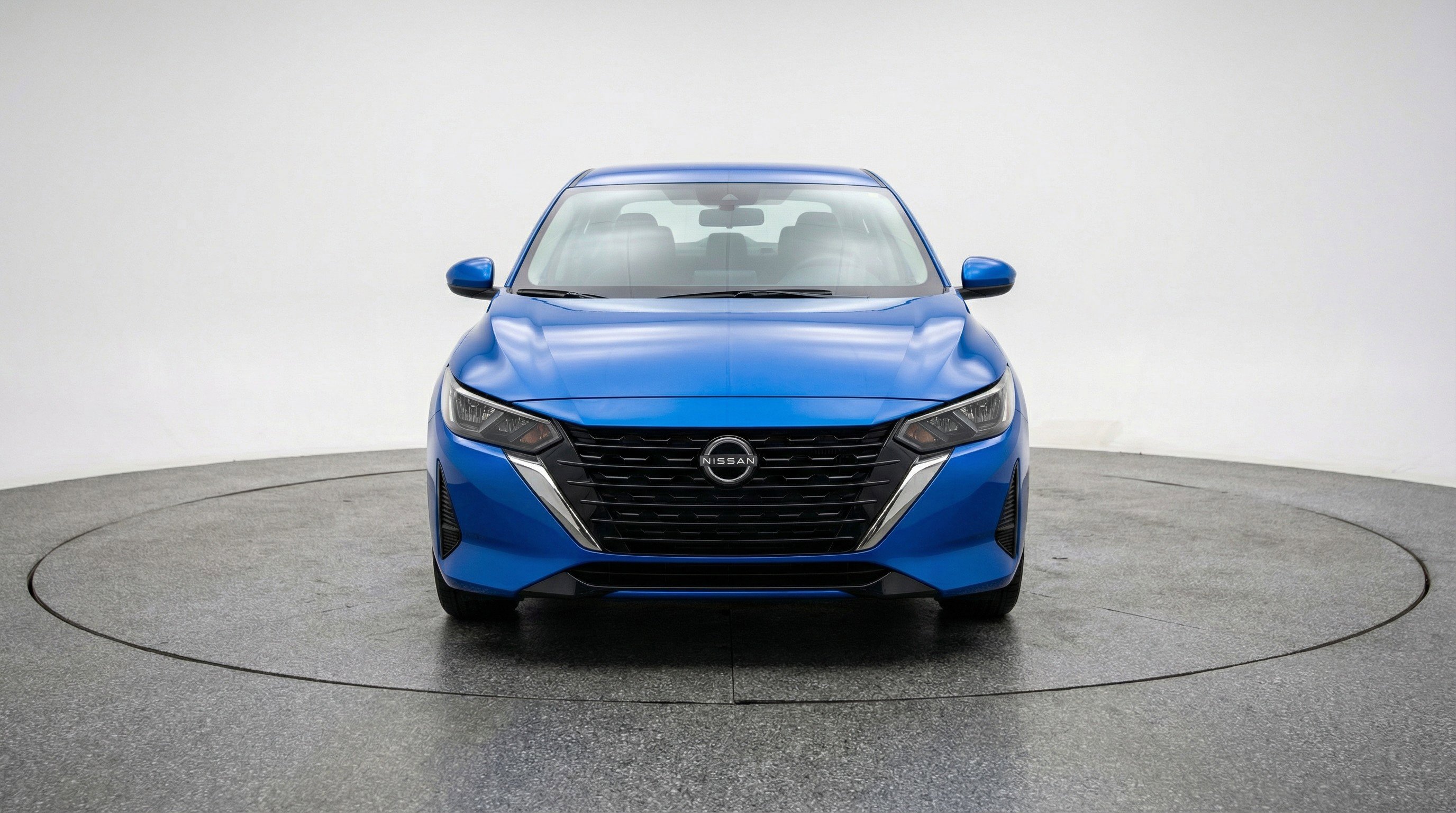 Used 2025 Nissan Sentra SV FWD image 2
