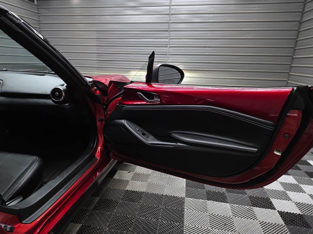 Used 2022 MAZDA MX-5 Miata Grand Touring w/ Weather Package RWD image 30