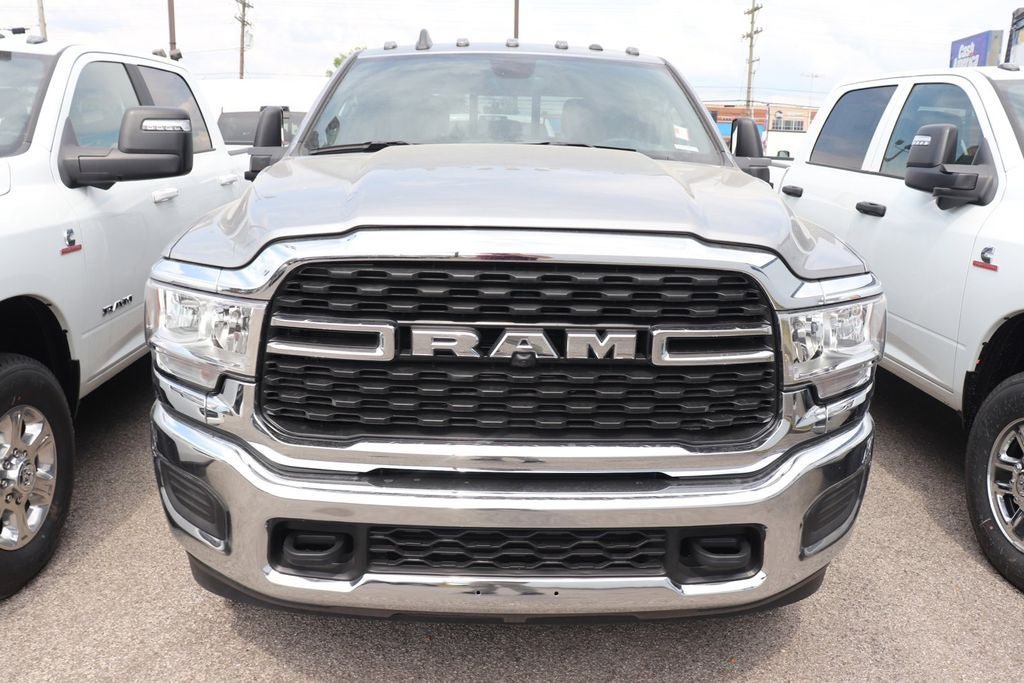 New 2024 RAM 2500 Tradesman w/ Towing Technology Group AWD/4WD image 2