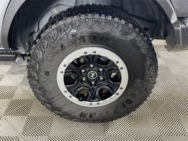 Used 2023 Ford Bronco Black Diamond w/ Sasquatch Package image 18