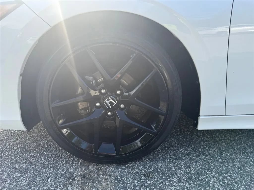 Used 2023 Honda Civic Sport image 30