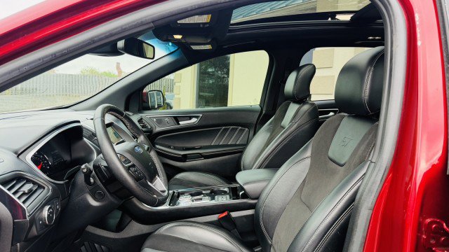 Used 2019 Ford Edge ST w/ Equipment Group 401A AWD/4WD image 6