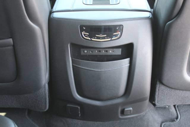 Used 2020 Cadillac Escalade Luxury RWD image 20