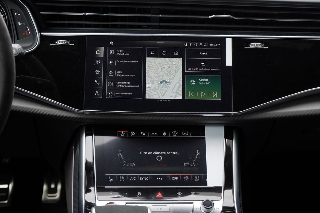 New 2026 Audi RS Q8 performance image 10