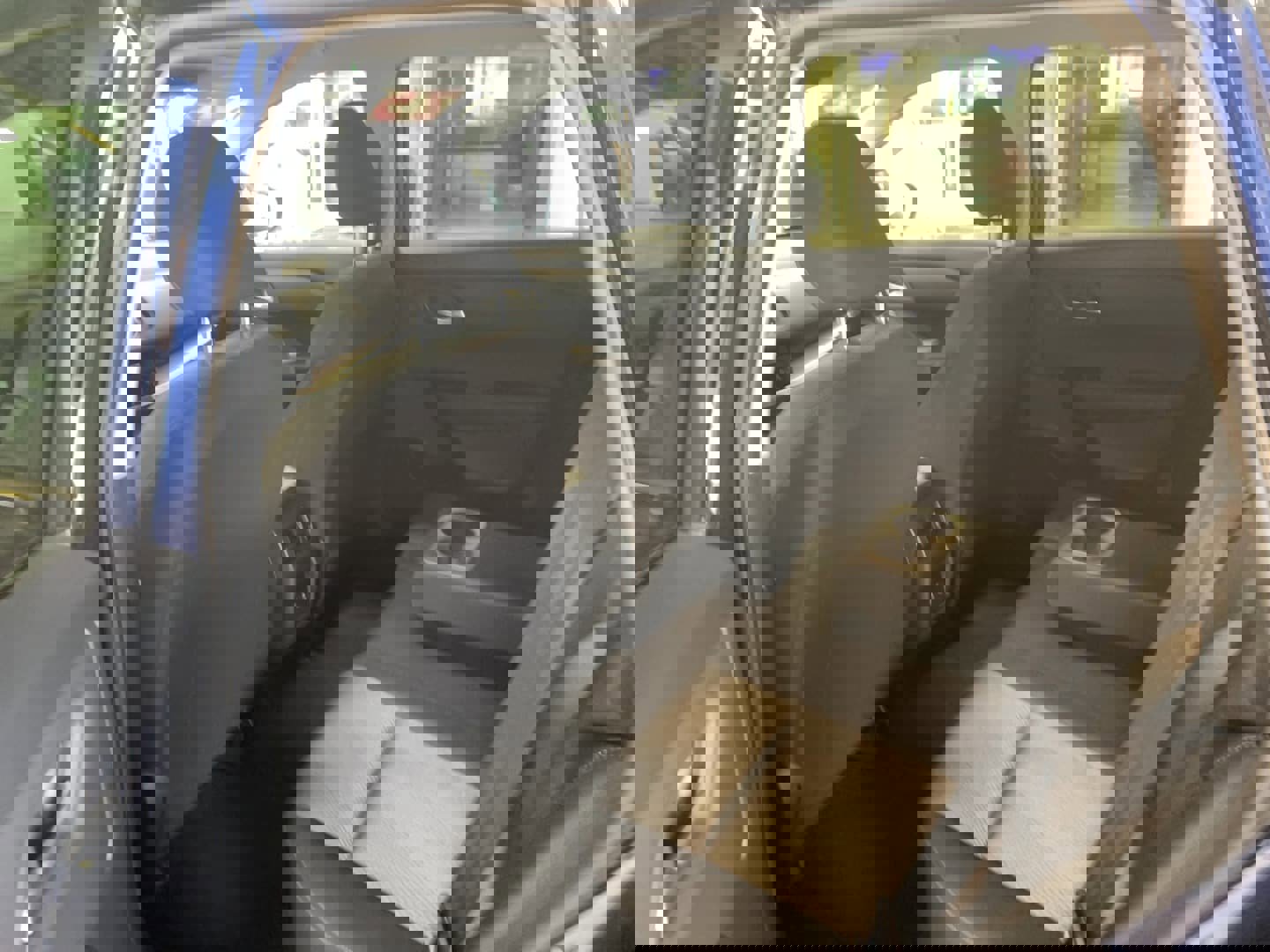 Used 2025 Nissan Rogue SV image 11