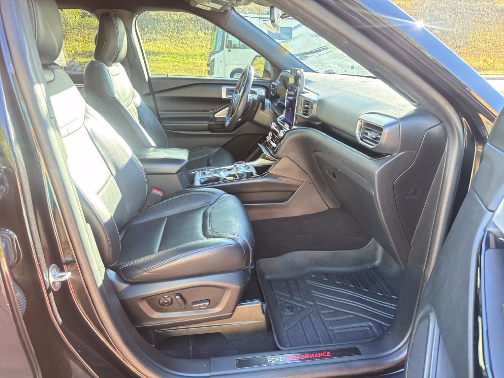 Used 2021 Ford Explorer ST w/ Equipment Group 401A AWD/4WD image 29