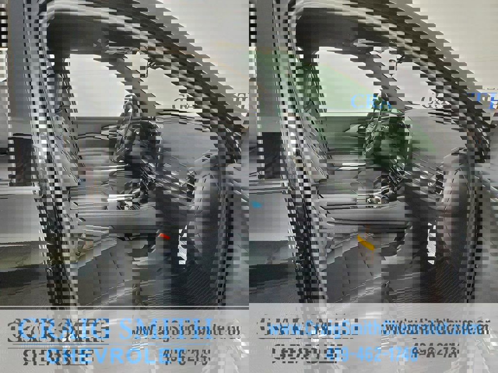 New 2026 Chevrolet Traverse LT w/ Driver Confidence Package image 38