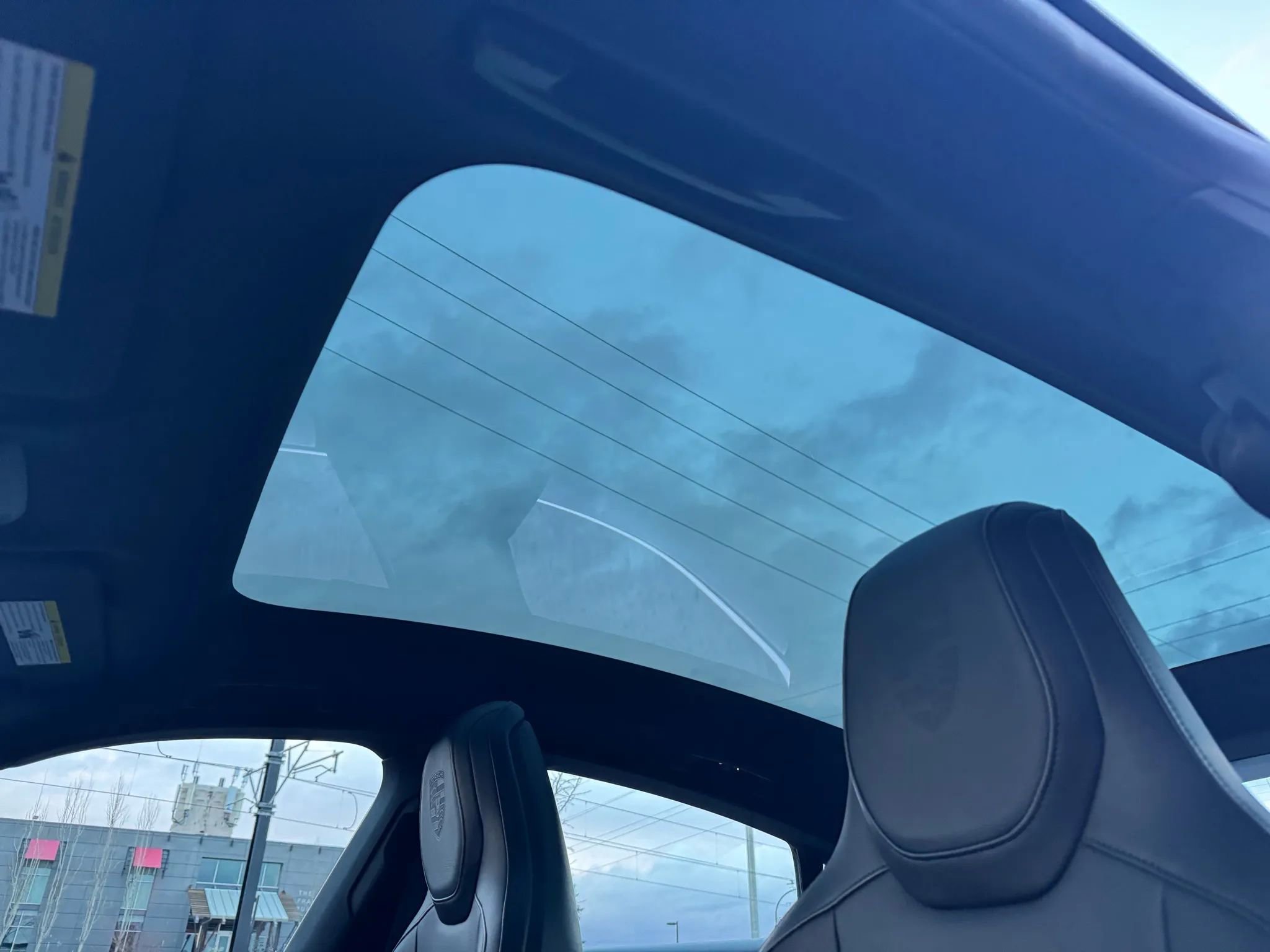 Used 2022 Porsche Taycan 4S image 43