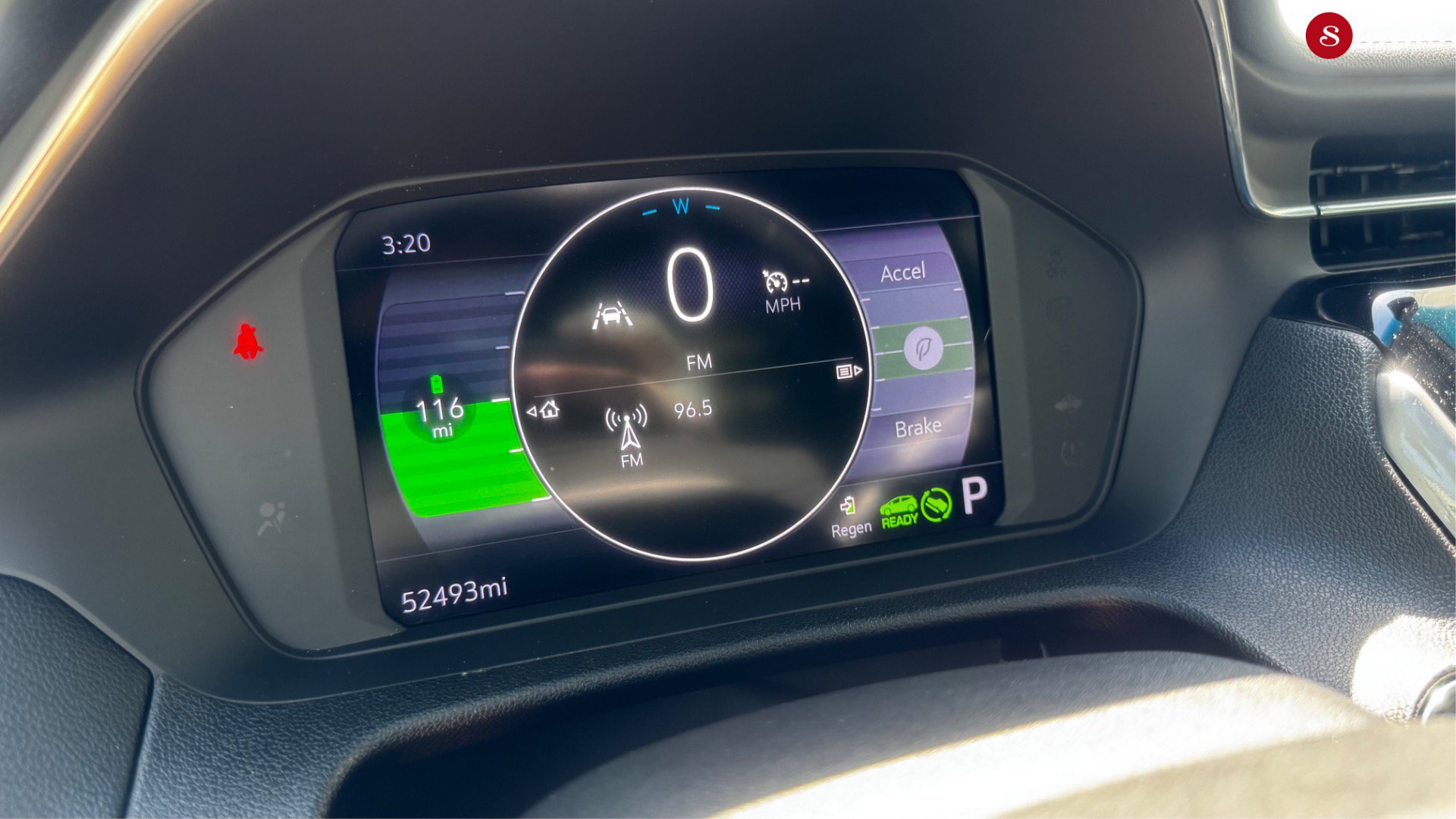 Used 2022 Chevrolet Bolt LT FWD image 12