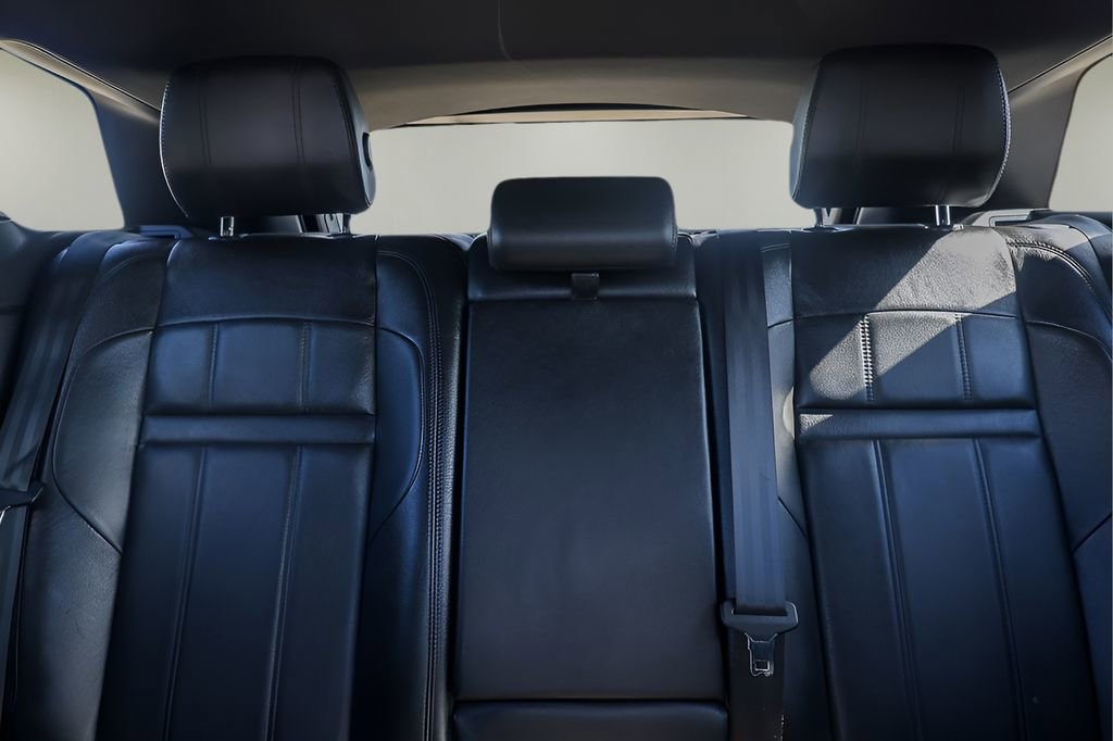 Used 2020 Land Rover Range Rover Evoque S image 22