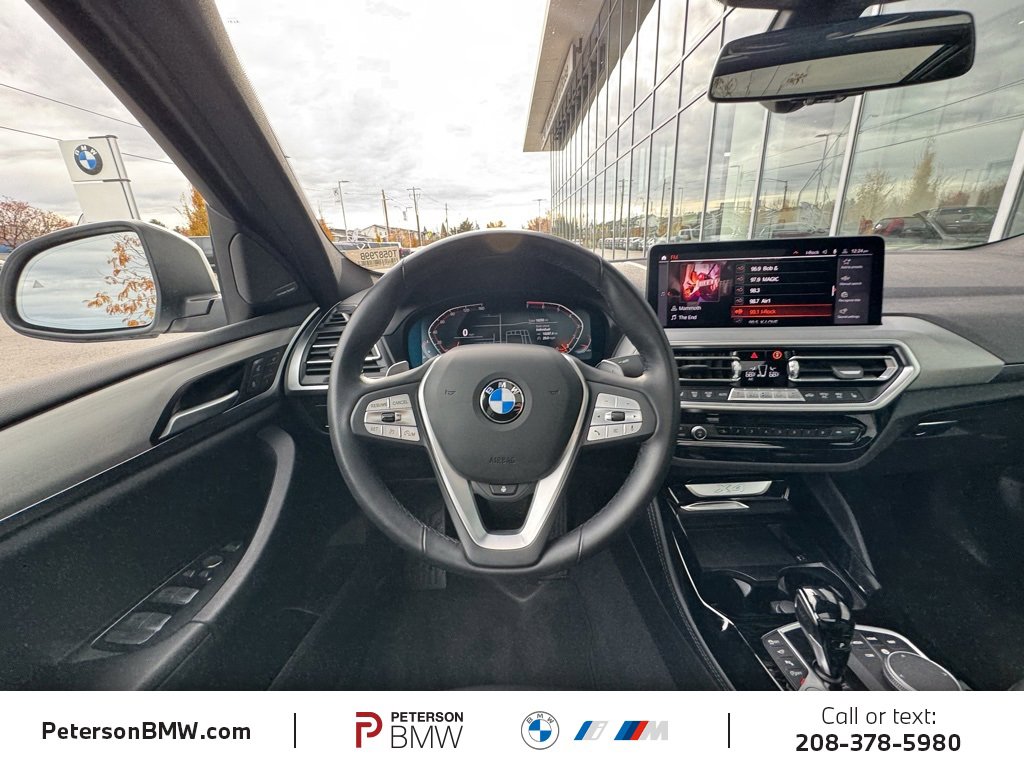 Used 2023 BMW X4 xDrive30i w/ Premium Package image 14