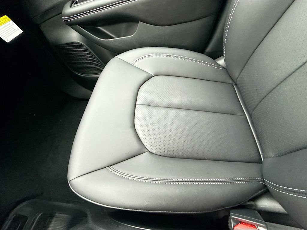 New 2026 Chrysler Pacifica Select FWD image 23