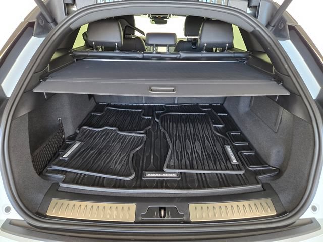 Used 2026 Land Rover Range Rover Velar Dynamic SE AWD/4WD image 14