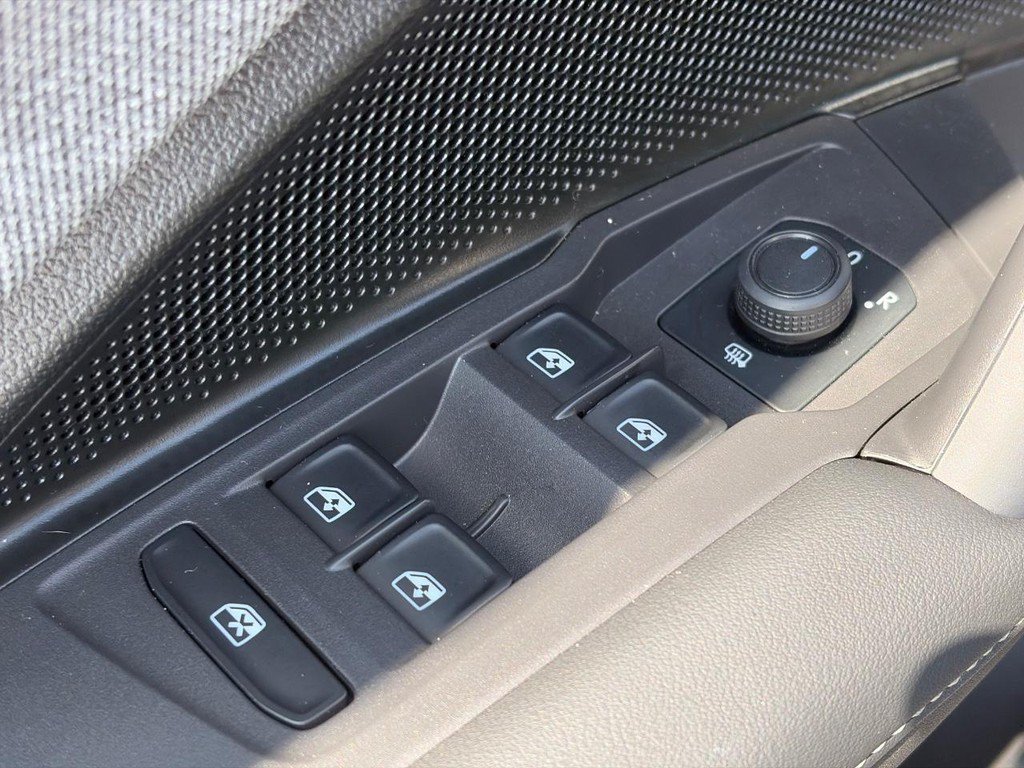 Certified 2026 Volkswagen Tiguan S AWD/4WD image 21