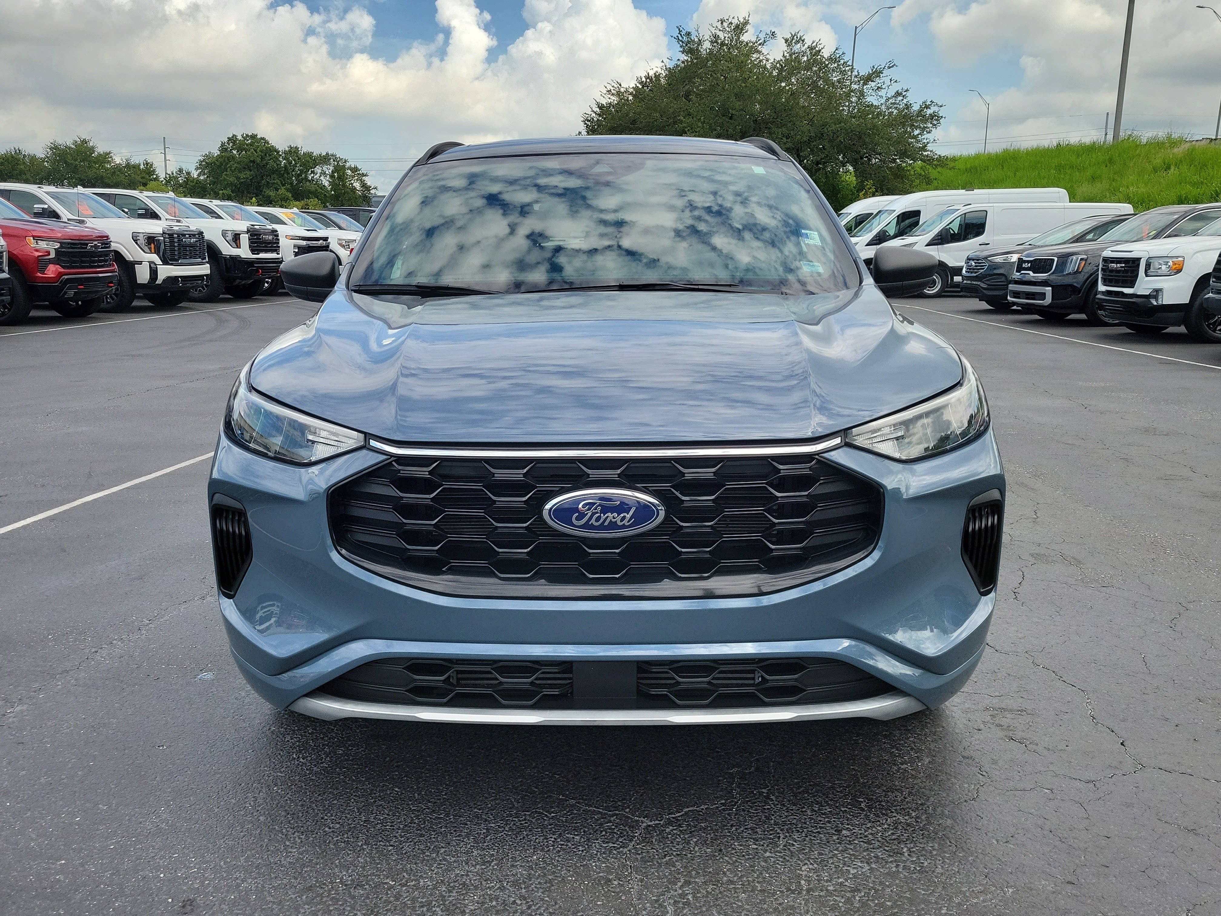 Certified 2023 Ford Escape ST-Line w/ Tech Pack #1 FWD video 2