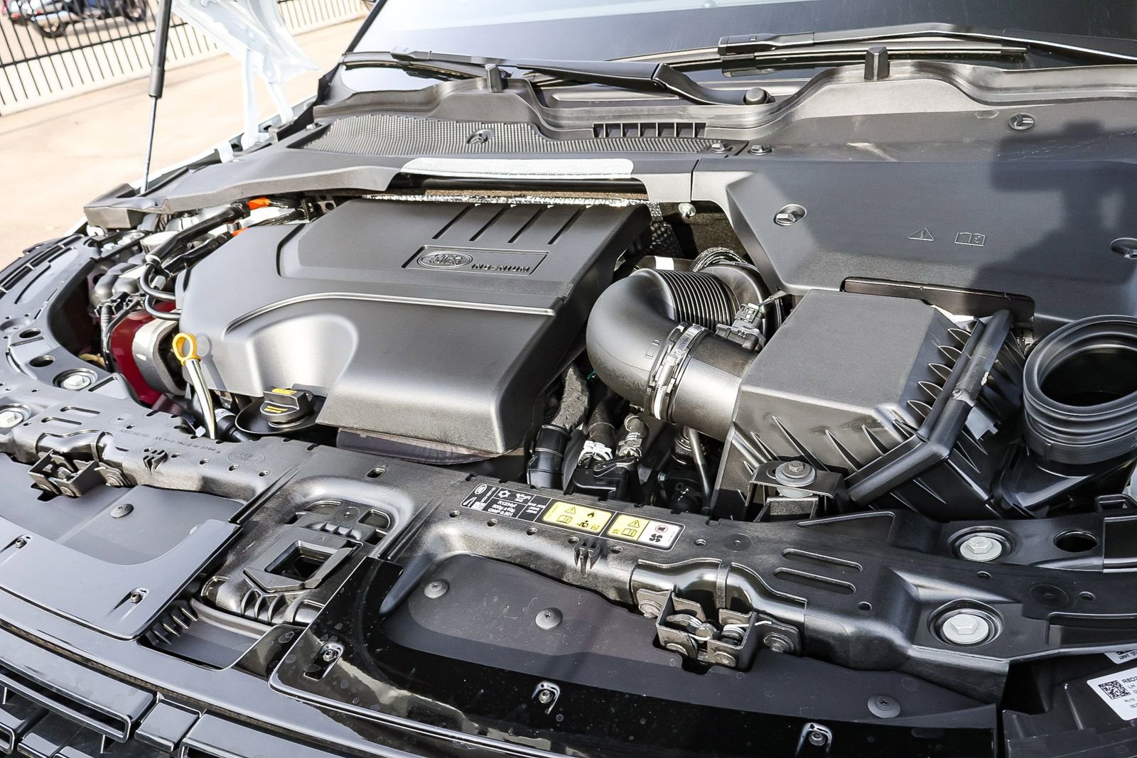 New 2026 Land Rover Range Rover Evoque Dynamic SE image 40