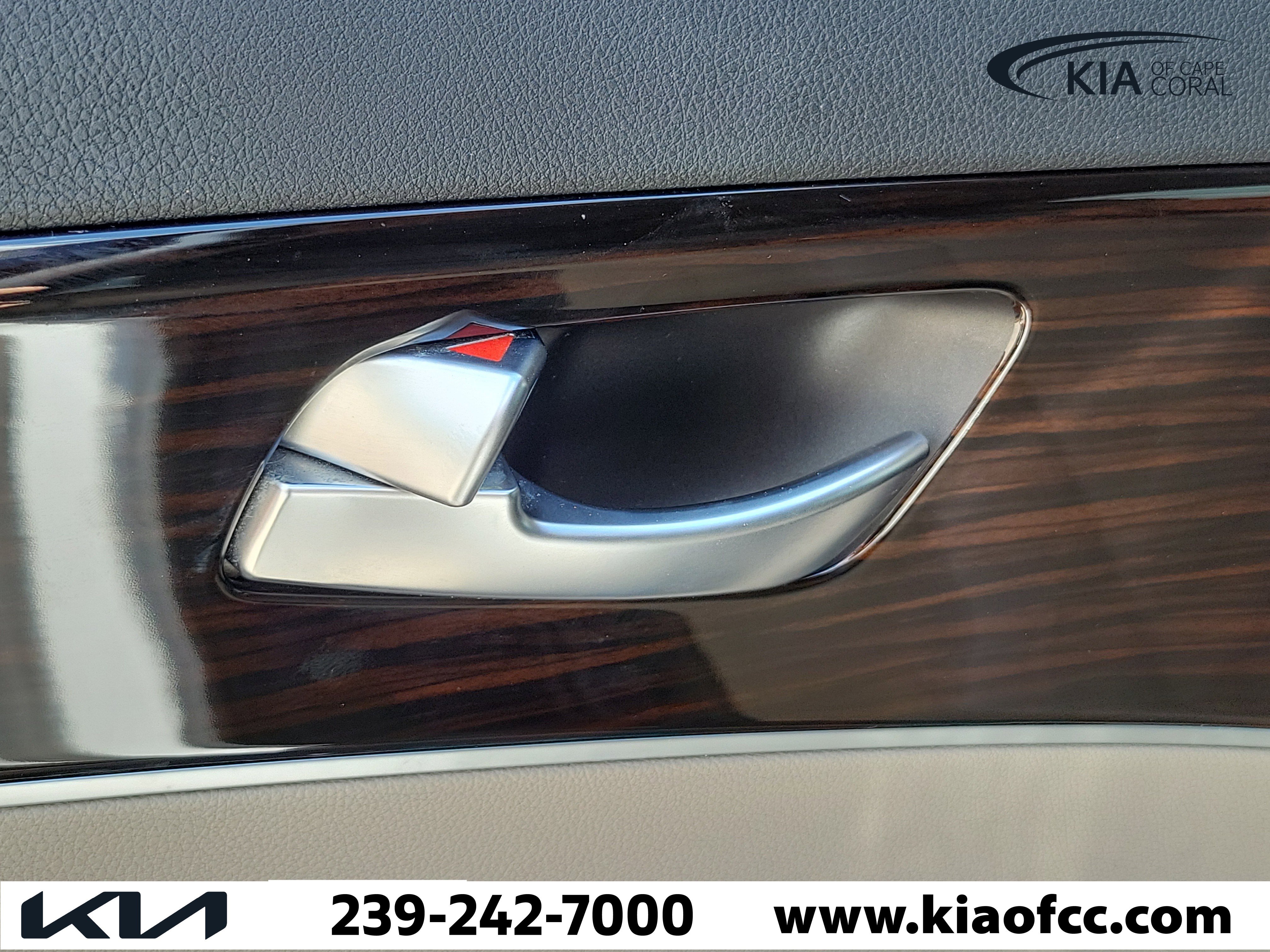 Certified 2019 Kia Sorento EX FWD image 19