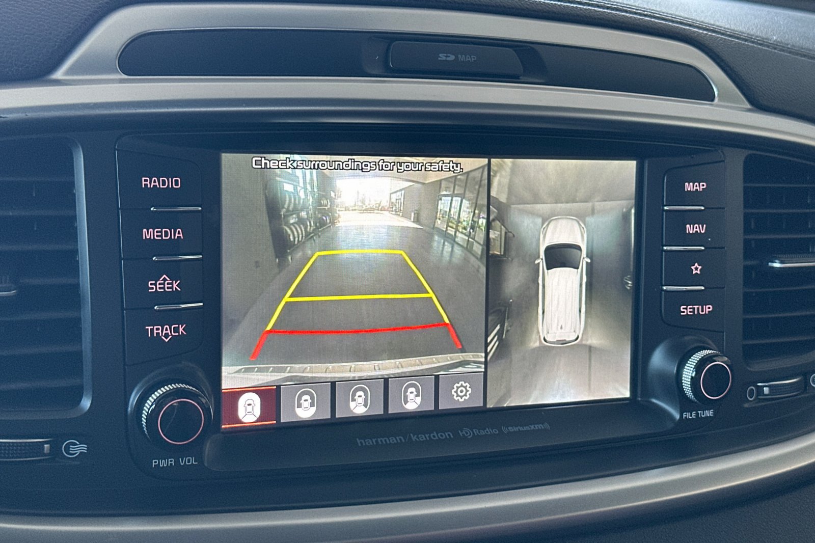 Used 2019 Kia Sorento SX AWD/4WD image 21