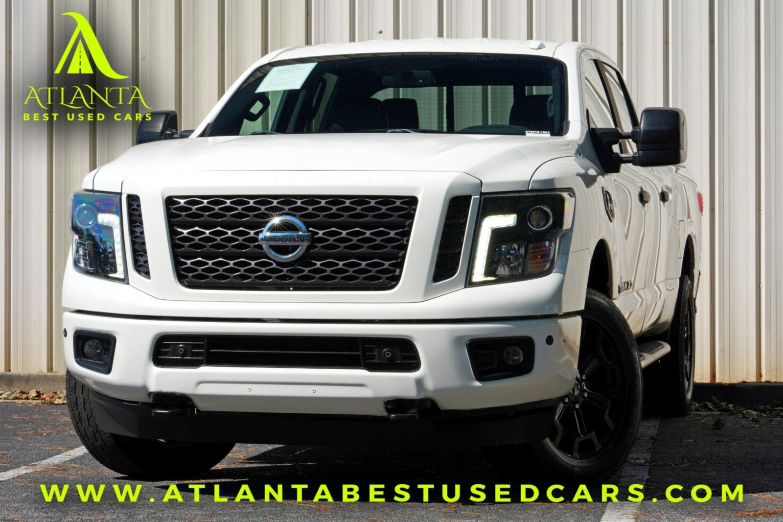 Used 2018 Nissan Titan SL w/ Midnight Edition AWD/4WD image 1