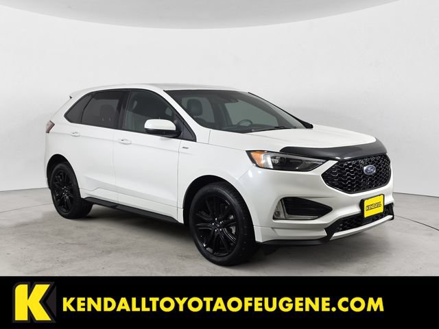 Used 2021 Ford Edge ST-Line w/ Cold Weather Package AWD/4WD image 7