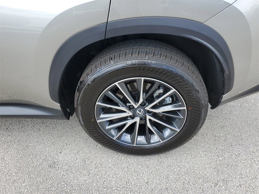 Used 2026 Lexus NX 350 AWD w/ Accessory Package (Z1) image 8