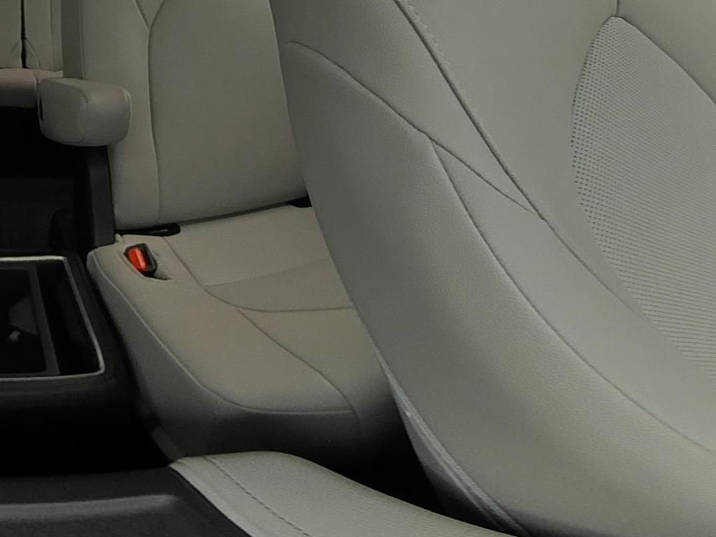 Used 2026 Toyota Grand Highlander FWD image 14