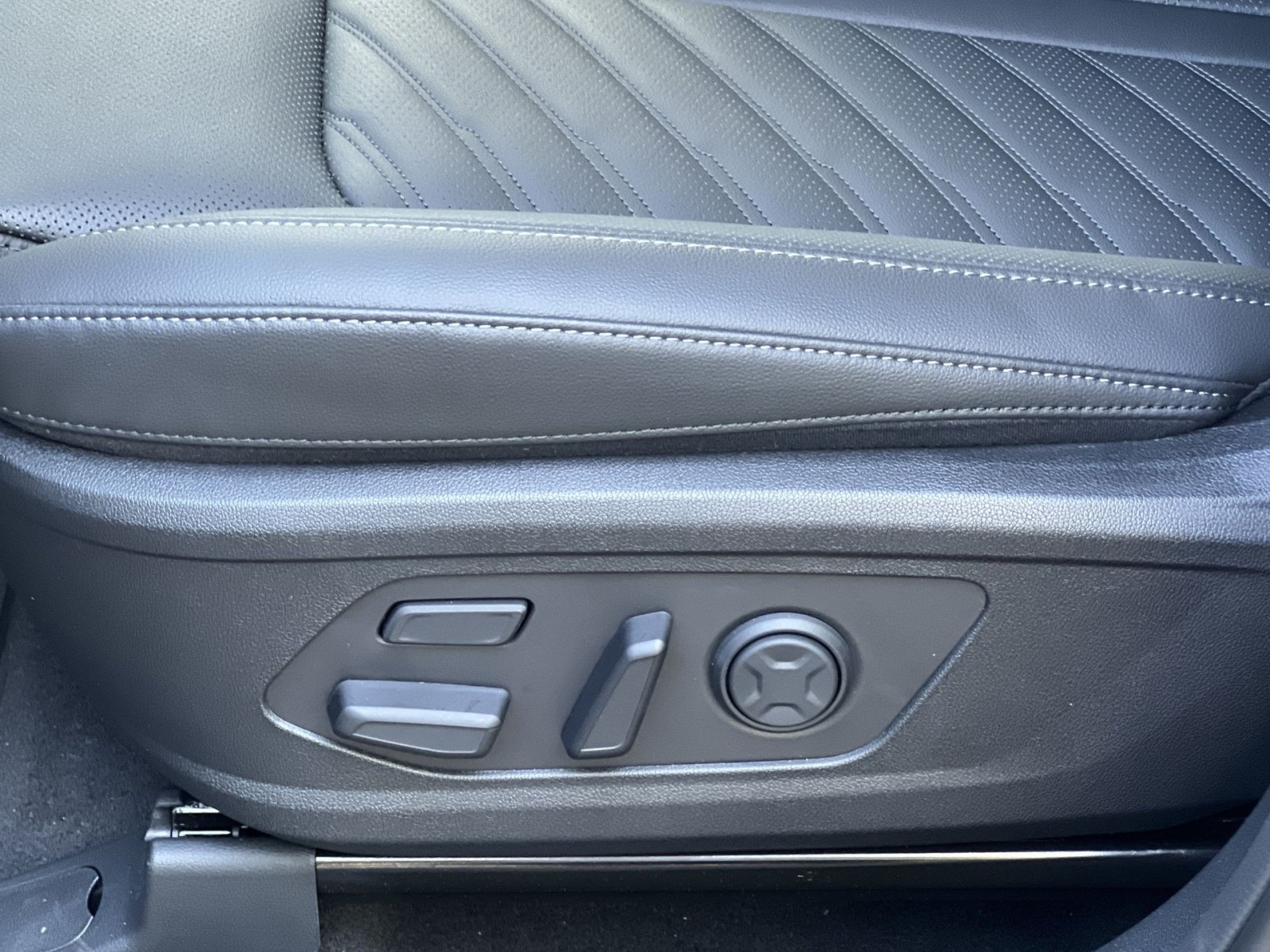 New 2026 Kia Sorento SX Prestige AWD/4WD image 19
