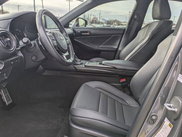 Used 2023 Lexus IS 350 F Sport w/ Navigation Package image 28