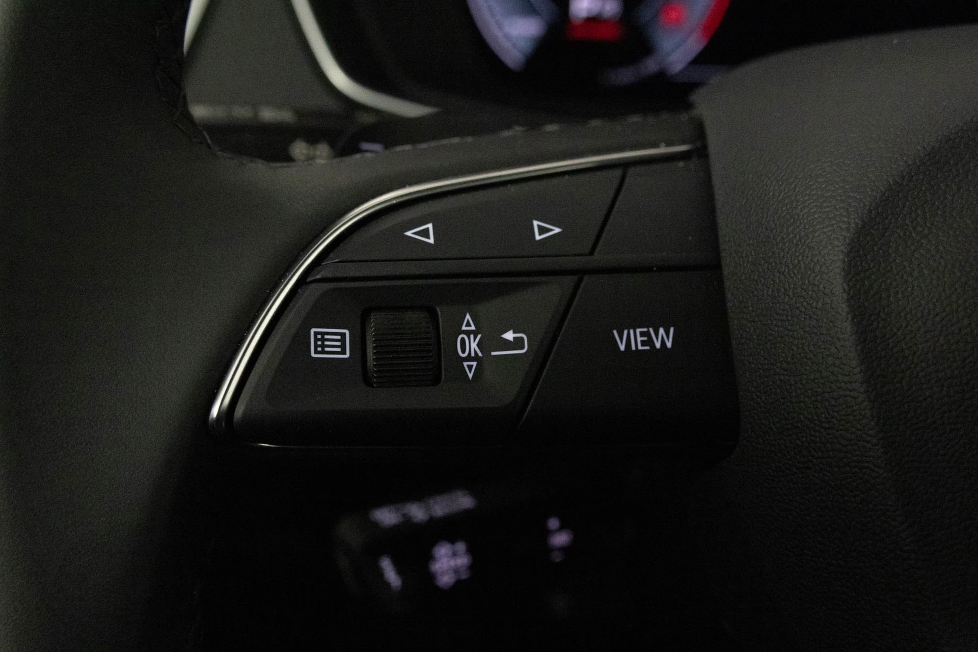 Used 2025 Audi Q5 2.0T Premium image 28