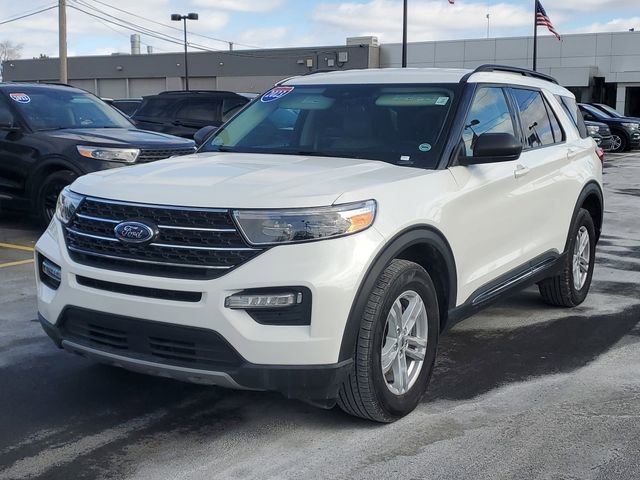 Certified 2023 Ford Explorer XLT w/ Equipment Group 202A image 2