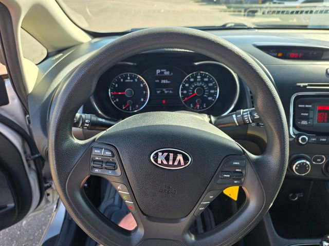Used 2018 Kia Forte LX image 18