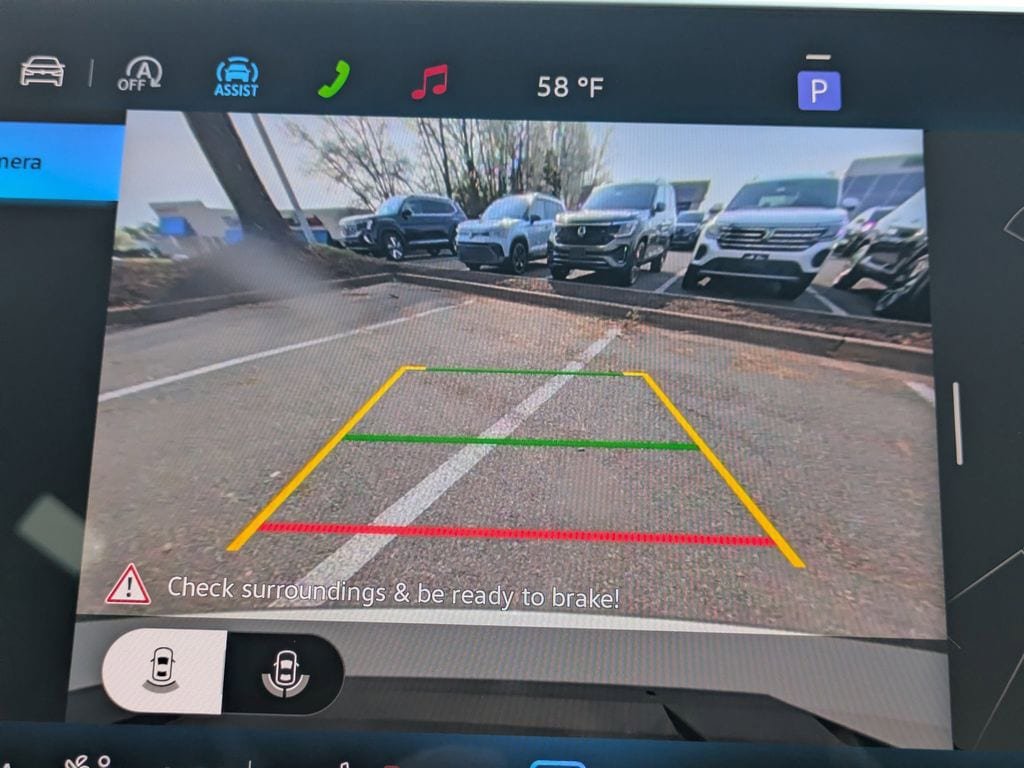 Certified 2025 Volkswagen Tiguan S FWD image 20