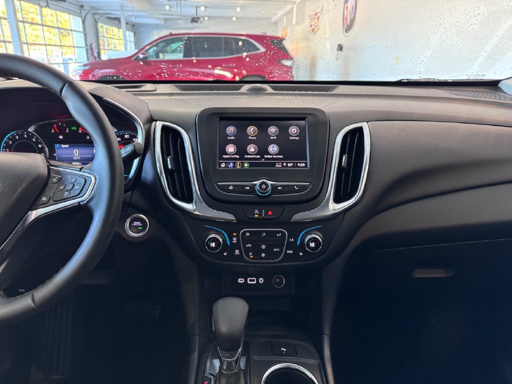 Certified 2024 Chevrolet Equinox LT AWD/4WD image 17