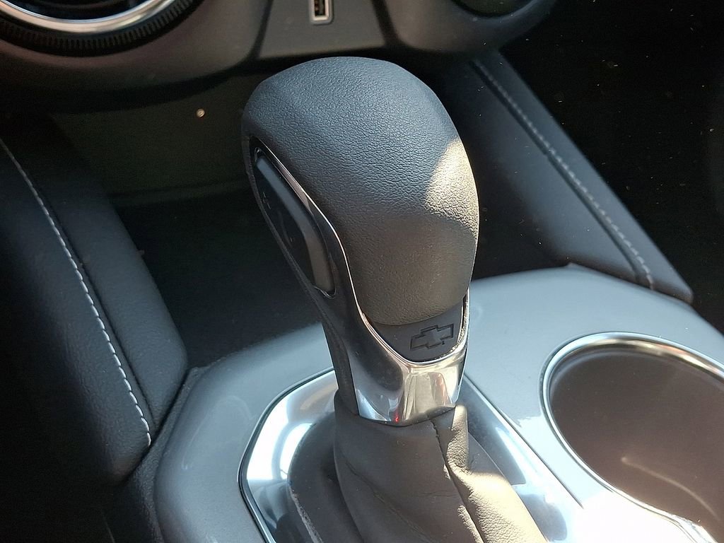 Used 2025 Chevrolet Blazer LT FWD image 13