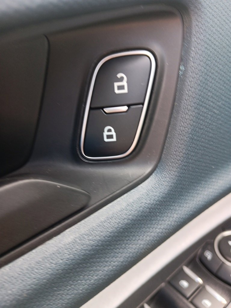 New 2025 Ford Maverick XLT w/ XLT Luxury Package image 18