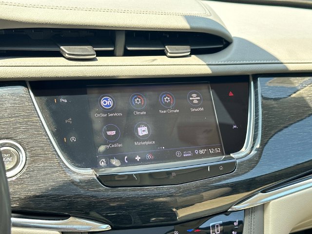 Used 2020 Cadillac XT6 Premium Luxury AWD/4WD image 33